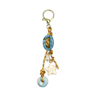 Llavero Colgante con Diseño Artístico Sencillo Europeo y Americano, Adorno de Bolso con Hebilla de Nariz de Cerdo y Estrella de Cuentas - Product Image 1