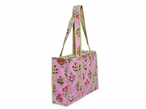 Sac fourre-tout en coton matelassé à fleurs fait main Niharo N-TB-29 en gros |   Sac à bandoulière en tissu imprimé réutilisable |   Vêtements de plage pour femmes - Product Image 3