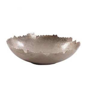 Cuencos de chocolate de estilo antiguo Servidor de comida de mesa de metal pulido con diseño exclusivo Precio razonable para fiestas de boda - Product Image 1