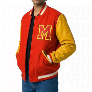 เสื้อแจ็คเก็ตบอมเบอร์แบบ Letterman สีแดงทำจากผ้าขนสัตว์และหนังสีเหลือง คุณภาพพรีเมียม สไตล์นักกีฬา แรงบันดาลใจจากเสื้อเบสบอลวิทยาลัย ให้ความอบอุ่น - Product Image 1