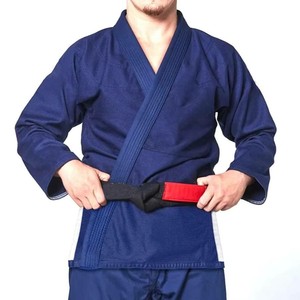 Uniformes Profesionales de Jiu-Jitsu BJJ Gi de Algodón 100% para Entrenamiento y Competición de Judo, 550 GSM, Logotipo Bordado Personalizado, Artes Marciales OEM - Product Image 2