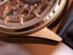 นาฬิกาข้อมือผู้ชาย รุ่น Round Alexander Ferros 9262R-08 สายสแตนเลส ตัวเรือนสแตนเลส หน้าปัดแซฟไฟร์ กันน้ำ ระบบจักรกล ออโตเมติก แฟชั่น อนาล็อก - Product Image 3