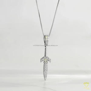 Colgante de Joyería Religiosa de Alta Calidad con Detalle de Diamante Brillante Cultivado en Laboratorio y Acabado de Lujo Estilo Hip Hop - Product Image 5