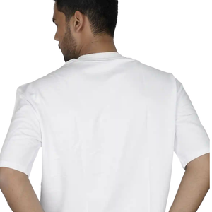 เสื้อยืดคอกลมแขนสั้นทรงหลวมสไตล์มินิมอลลำลองแนวสตรีทแวร์สำหรับผู้ชาย ขายส่ง เสื้อผ้าแฟชั่นประจำวันแบบสั่งทำได้ - Product Image 4