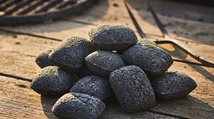 High Quality Natural Coconut Shell Machine-Made Charcoal Briquette Pillow Shape <b>BBQ</b> Grilling Low Ash <b>Smokeless</b> Factory Direct - Product Image 6