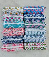 Petite trousse à cosmétiques en coton matelassé à motifs floraux indiens, mini trousse à pinceaux de maquillage, étui à crayons, trousse à rouge à lèvres.