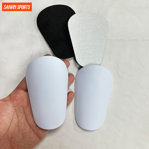 Espinilleras de Fútbol Personalizadas con Logotipo, Mini Espinilleras de EVA de 8*5cm 10*6cm para Niños y Adultos, Equipo de Protección - Product Image 1