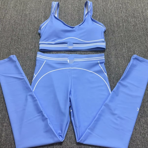 Conjunto Deportivo para Mujer de Marca Famosa 2026 - Conjunto de Yoga Sexy con Espalda en V, Color Negro, Tallas Grandes, Diseño Sin Costuras, Gran Venta - Product Image 5