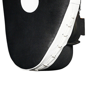 Mitaines de boxe élastiques et respirantes Focus Mitts, pour entraînement MMA et kickboxing, ensemble de cibles de frappe en cuir - Product Image 2
