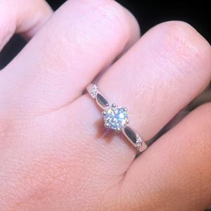 Bague élégante en moissanite florale, en argent Sterling 925, pierre brillante à taille ronde, bijoux de luxe uniques pour femmes, cadeau de mariée - Product Image 6