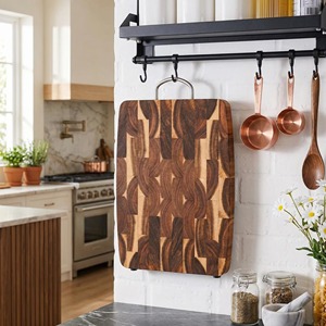 Planche à découper en bois de qualité supérieure, écologique, nouvelle planche à découper en bois à grain fin avec pieds antidérapants pour la cuisine - Product Image 3