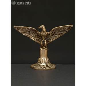 Sculpture d'aigle ailé ouvert en laiton de 6 pouces Pièce maîtresse décorative élégante pour la décoration de table - Product Image 2
