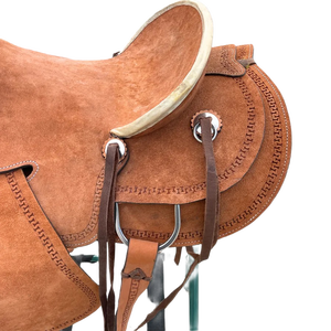Silla de montar Western de resistencia, estilo ranchero, con grabados, de cuero genuino hecho a mano, con montura de madera de base ancha y herrajes de latón, tipo equipo ecuestre - Product Image 6