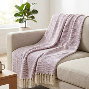 Jeté en coton tissé crème avec finition texturée douce et franges pour banc, canapé, chambre et collections d'intérieur scandinave - Product Image 2