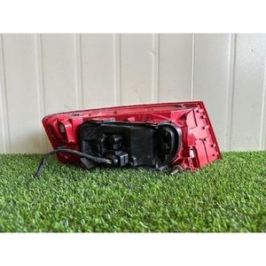 ไฟท้ายมือสอง A6 ด้านขวา รุ่น 4F5945096 - Product Image 4