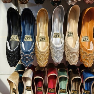Zapatos Khussa Bordados a Mano para Mujer, Calzado Plano Tradicional de Seda, Estilo Indio-Pakistaní, Uso Casual para Todas las Temporadas - Product Image 5