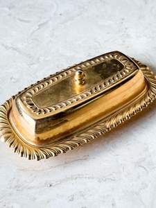 Beurrier en acier inoxydable durable avec couvercle pour une organisation hygiénique de la cuisine et une utilisation longue durée - Product Image 4