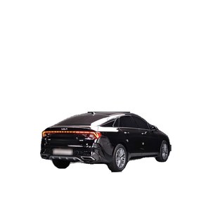 Kia K5 Noblesse 2023, conduite à gauche, boîte automatique, sièges en cuir avec caméra de recul - 30 675 km - Product Image 1