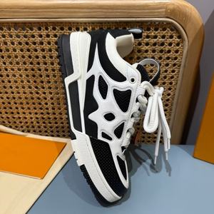 Chaussures de luxe pour hommes de qualité supérieure en gros, baskets en cuir de marque célèbre pour femmes, chaussures de luxe originales avec logo, baskets pour hommes - Product Image 4