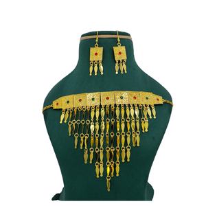 Martasha designer islamique ramadan spécial plaqué or EAU bijoux spécial dubaï collier boucle d'oreille ensemble Hilal Khannaki - Product Image 2