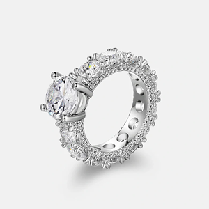 Anillo de Compromiso Clásico de Moissanita, Plata 925, Corte Brillante Redondo, Engaste de Garras, Joyería para Mujer - Product Image 3