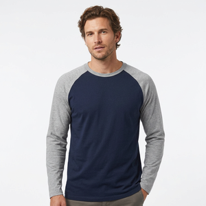 Camiseta de Hombre, Cuello Redondo, Manga Raglán, Color Sólido, Antiarrugas, Ribete en Contraste, Tejido de Punto Informal, 100% Algodón, Corte Regular - Product Image 3