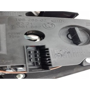 Support d'ampoule de feu arrière droit (côté droit) pour BMW Série 5 2007-2010, d'occasion, pièce d'origine (OEM) 7361882 - Product Image 6