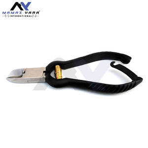 Coupe-ongles incurvé robuste pour pieds et mains, idéal pour les ongles épais et incarnés, avec une mâchoire large et aiguisée pour une coupe précise - Product Image 5