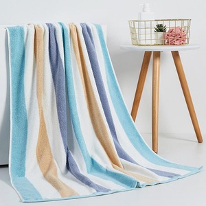 Toallas de Baño Suaves y Altamente Absorbentes para Piscina, Natación, Tomar el Sol, Vacaciones en la Playa, Descanso en el Resort y Uso en el Baño - Product Image 2