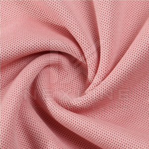 Chemises polo élégantes avec une coupe moderne et un tissu doux, idéales pour les tenues décontractées, le style bureau et un usage quotidien confortable. - Product Image 6