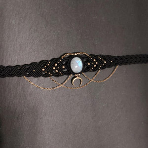 Collier en macramé doré fait main avec pierre de lune, style bohème, ajustable, pour enfants - Product Image 2