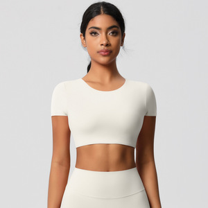 Ensemble 3 pièces de vêtements de sport pour femme, gris uni, comprenant un haut de yoga à col rond sans couture, un short de yoga et un pantalon de yoga taille haute, extensible et respirant - Product Image 2
