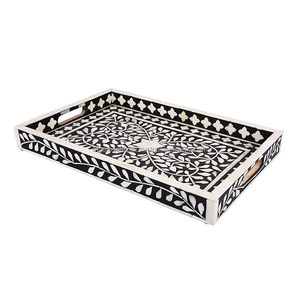 Plateau en bois d'incrustation d'os artisanal plateau de service polyvalent ou plateau décoratif en bois métal bambou marbre - Product Image 1