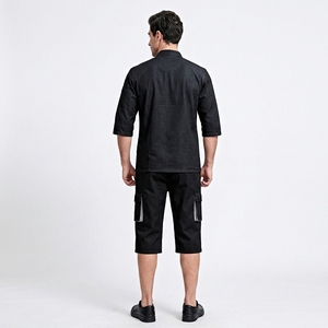Tablier confortable et respirant en polyester/coton, design dos croisé pour une mobilité totale des hommes. Pour les boulangers attachés à la simplicité et à la fonctionnalité - Product Image 3