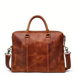 Sac de voyage week-end personnalisé pour homme en polyester imperméable léger toutes saisons avec fermeture éclair pour les voyages, le travail et les activités de plein air - Product Image 1