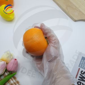 Gants en plastique PEHD transparents jetables de haute qualité d'épaisseur moyenne pour la préparation des aliments et à des fins générales en été - Product Image 3