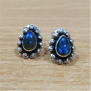 Blue Flash Labradorite <b>Silver</b> <b>Stud</b> Earrings Small Teardrop Gemstone Set In Beaded Frame Dainty Cute Jewelry - Product Image 2
