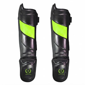 Espinilleras Profesionales de Cuero para Kickboxing, Muay Thai, Entrenamiento de MMA, Acolchado Duradero, Uso Cómodo, Diseño Ajustable - Product Image 2