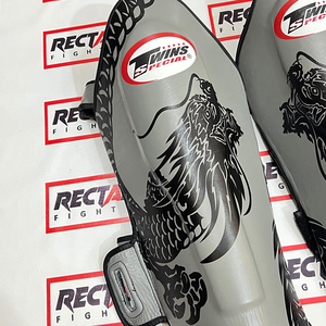 New <b>Style</b> Custom Twins Boxing Shin Pad Hot Sale Best Quality Training Genuine Leather MMA Muay Thai Boxing Shin Guard - Product Image 6