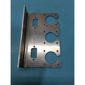 8 NOVELLUS 17-153947-00 PLATE, C1 ROBOT ASSY - Equipo y piezas de semiconductores de confianza de Trusted Global Legacy - Product Image 1