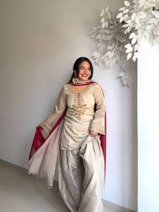 Conjunto de traje Patiala bordado para mujer – Salwar Kameez tradicional punjabi con dupatta en contraste para ocasiones festivas - Product Image 2