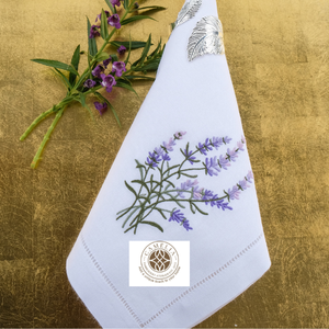 Lino natural con bordado de lavanda, suave pero duradero, que aporta un toque tranquilo y elegante a las mesas. - Product Image 3