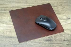 แผ่นรองเมาส์หนังแท้สุดหรู ฐานกันลื่น ขนาดใหญ่ แผ่นรองเขียนแบบส่วนตัว สำหรับตกแต่งสำนักงานผู้บริหาร LMP-0046 - Product Image 3