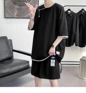 Ensemble deux pièces streetwear pour homme, chemise et short oversize, tenue coordonnée pour homme - Product Image 5