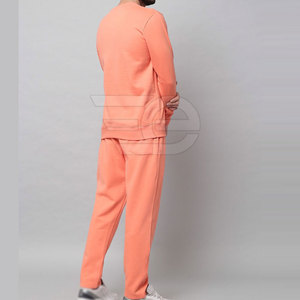 ชุดวอร์มผู้ชายสำหรับออกกำลังกาย เนื้อผ้าบางเบา ยืดหยุ่น กระชับ เหมาะสำหรับการฝึกซ้อมในยิม การวิ่ง และกิจกรรมกลางแจ้ง - Product Image 4