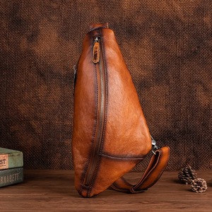 Sac de poitrine en cuir véritable pour professionnels, très demandé, avec plusieurs poches, coutures renforcées et sangle de poitrine/épaule durable. - Product Image 6