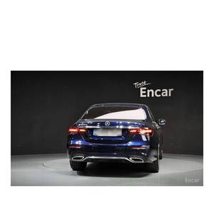 Mercedes-Benz Clase E E220d 4MATIC AMG Line 2023, 28,746 km, Diésel, Automático, Asientos de Cuero, Cámara Trasera, Volante a la Izquierda - Product Image 4