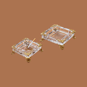 Cenicero de Cigarros de Latón Decorativo de Lujo con Acabado Metálico Elegante para Salones de Cigarros, Bares en Casa, Fiestas, Restaurantes y Regalos - Product Image 3