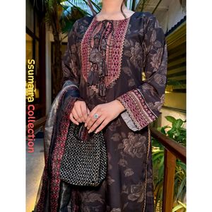Colección Ssumaira, Salwar Kameez Color Granate, 3 Piezas, Bordado, Estampado, Vestido Formal para Fiesta, Secado Rápido, Ayesha B Eid - Product Image 3