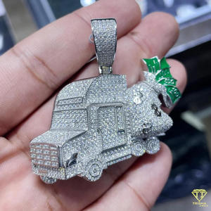 Colgante de Camión de Dinero con Incrustaciones de Diamantes Moissanite de Primera Calidad, Estilo Hip Hop - Product Image 5